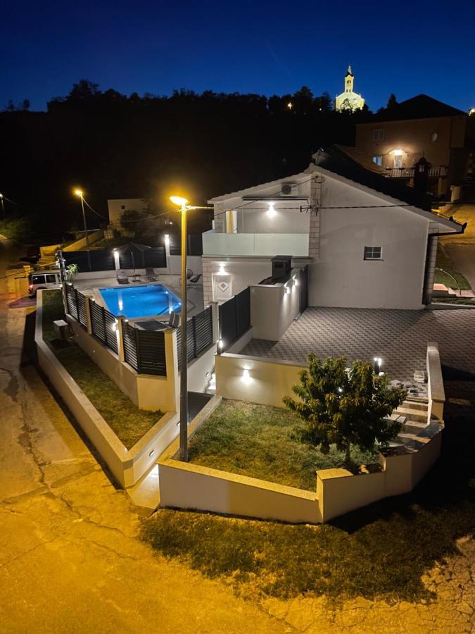 Water Spring Villa Hrvace Exteriör bild
